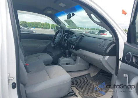 2008 Toyota Tacoma z USA, uszkodzony, nr VIN 5TENX22N78Z471922